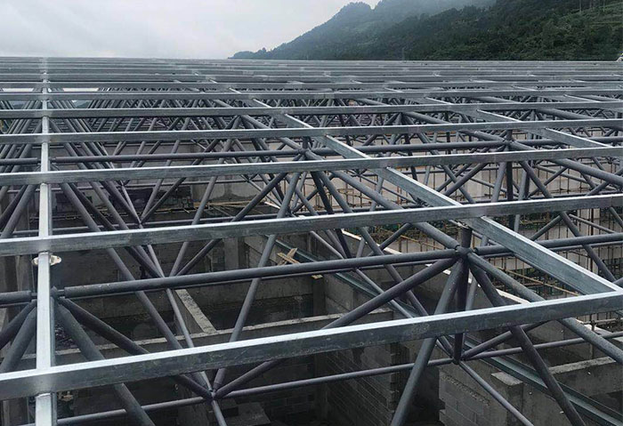 顺义仁怀冠英学校艺体楼网架